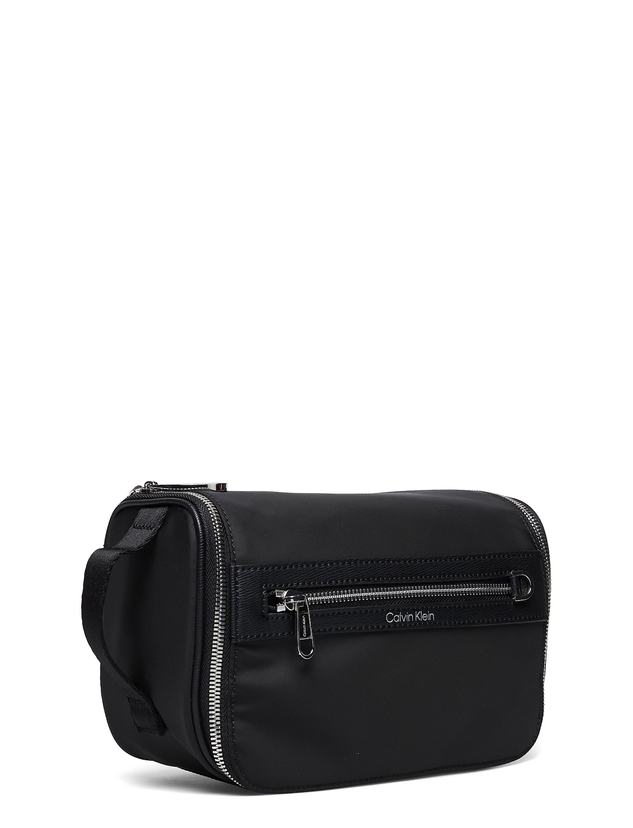 Calvin Klein CLASSIC REPREVE WASHBAG W/HANGER Toiletry Bags For Men Ck Black 3 Calvin Klein CLASSIC REPREVE WASHBAG W/HANGER Toiletry Bags For Men Ck Black - Image 3