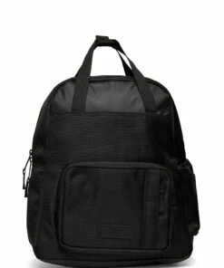 Eastpak TECUM W Backpacks For Men Cnnct Coat -men bags sale shop estek0a5b9x ccnnctcoat 1