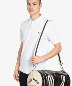 Fred Perry CLASSIC BARREL BAG Weekend Bags For Men Port/ecru -men bags sale shop fpyl7220 cblackecru vd57 10
