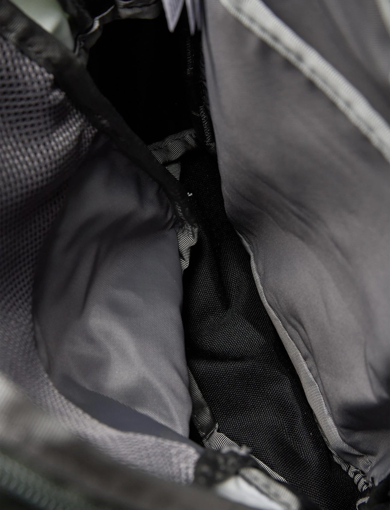 The North Face BOREALIS MINI Backpacks For Men Rdorng/grvtyppl 9 The North Face BOREALIS MINI Backpacks For Men Rdorng/grvtyppl - Image 9