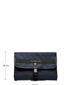 Tommy Hilfiger ELEVATED NYLON TRAVEL WASHBAG Toiletry Bags For Men Desert Sky 10 Tommy Hilfiger ELEVATED NYLON TRAVEL WASHBAG Toiletry Bags For Men Desert Sky -men bags sale shop toham0am08124 cdesertsky vdw5 8
