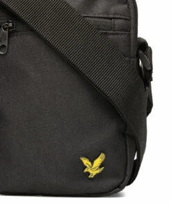 Lyle & Scott Reporter Bag Shoulder Bags For Men True Black 21 Lyle & Scott Reporter Bag Shoulder Bags For Men True Black -men bags sale shop yleba1402a ctrueblack v572 3